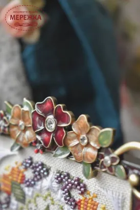 Фото Вікторія Попович Схема Marigolds Miniature (Чорнобривці Мініатюра)+пак бісеру та ниток (original) VP-053