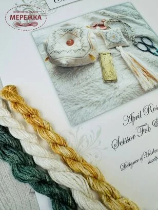 Heirloom Embroideries Схема April Rose Skissors Fob and Biskornu+silk pack (шовкові нитки) HE-ARB