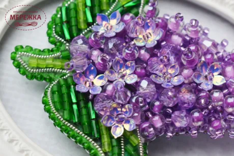 Фото набору для вишивання бісером TelaArtis Брошка Бузок Б-036