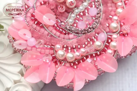 Фото Набір для вишивання бісером TelaArtis Брошка Півонія Б-037