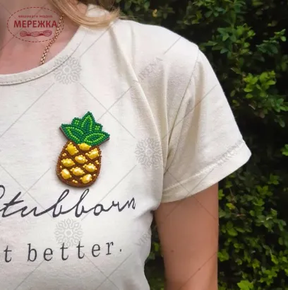 Фото брошка для вишивки 104