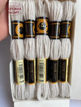 Фотографія DMC Colbert Lane 7500