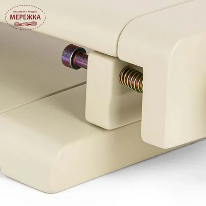 Станок для вишивання Velke Potoky для кріплення пялець Cross Stitch Stand Modern Cream