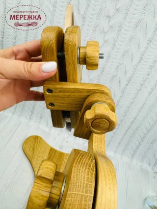 Фото Тримач для п'ялець, Елітний, колір дуб 