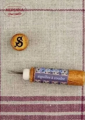 Фото Голківниця Sajou дерев'яна+6 гобеленових голок №28