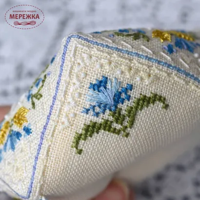 Фото Набір для вишивання хрестиком TelaArtis Волошкове біскорню Х-363