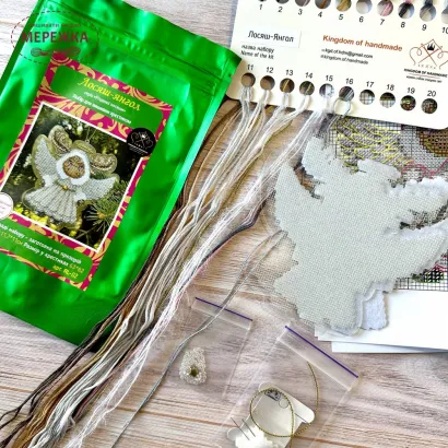 Фото абір для вишивання хрестиком Kingdom of Handmade на прозорій основі. Лосяш-янгол RL-02