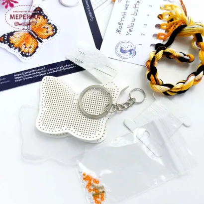 Фото Набір для вишивання хрестиком Сузір'я Єдинорога Жовтий метелик на білому 1098