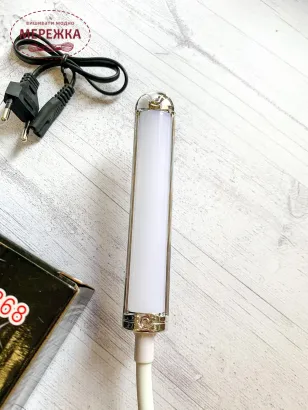 Фото лампа на прищіпці