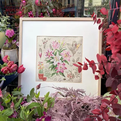 Фото Les Brodeuses Parisiennes Схема Etude au Lys+тканина, пришивний шарм ETLL/CRE