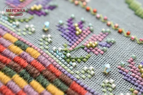 Фото Вікторія Попович Схема Among the mountains (Золото Карпат) VP-042