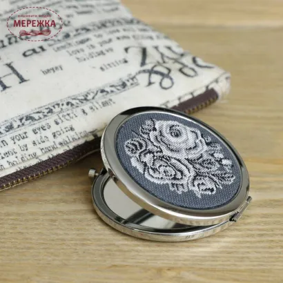 Фото набір для мікровишивки дзеркальця МВ0902