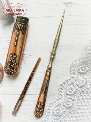 Фото вінтажний набір для рукоділля