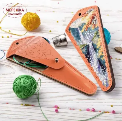 Фото Набір для вишивання хрестиком WonderlandCrafts Чохол для ножиць FLTL-088