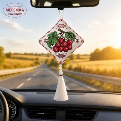 Фото Набір для вишивання хрестиком WonderlandCrafts Етно-підвіска  на штучній шкірі FLHL-119