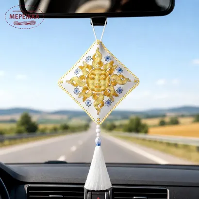 Фото Набір для вишивання хрестиком WonderlandCrafts Етно-підвіска  на штучній шкірі FLHL-116