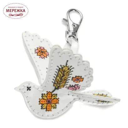 Фото Набір для вишивання хрестиком WonderlandCrafts шарм для сумки на штучній шкірі FLHL-111