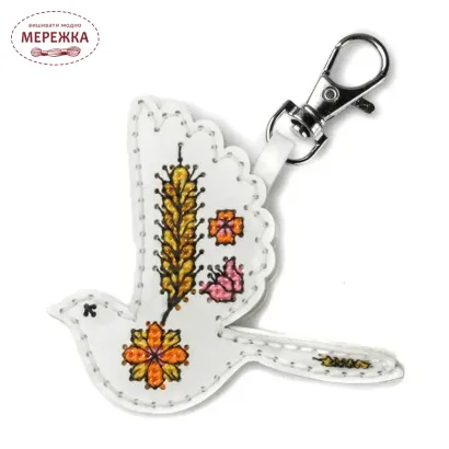 Фото Набір для вишивання хрестиком WonderlandCrafts шарм для сумки на штучній шкірі FLHL-111