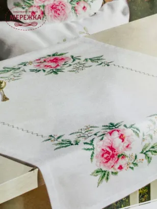 Фото набір для вишивання хрестиком скатертини FM009