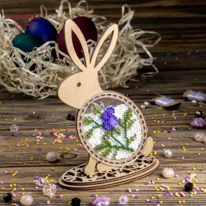 Фото Набір для вишивання бісером WonderlandCrafts на пластиковій основі FLPL-084