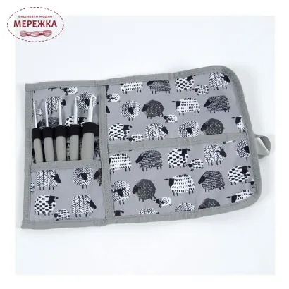 Фото набір гачків ДМС у сірому футлярі