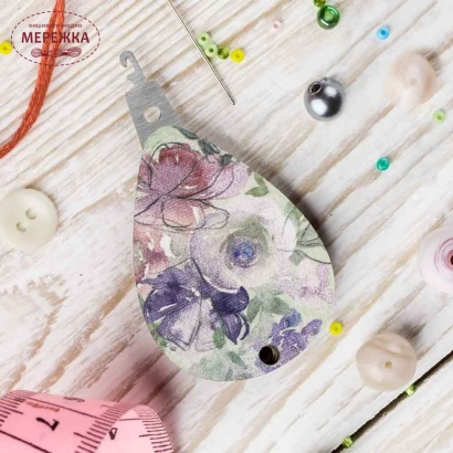 Фото Нитковдівач WonderlandCrafts дерево FLNT-032