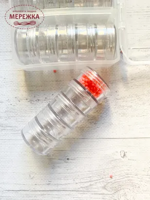 Фото скринька для зберігання бісеру