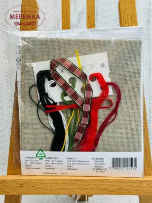 Фото Набір для вишивання хрестиком Le Bonheur des Dames Black Cat with Tartan Bow-tie 2640