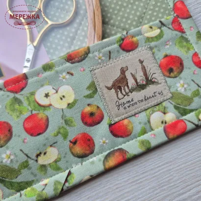 Фото Органайзер для рукоділля JustCraft конверт Червоні яблука 27*32 см.