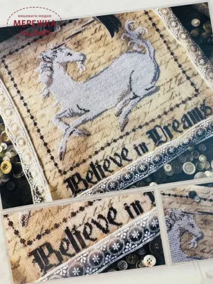 Фото The Primitive Hare Схема The Unicorn+тканина The Boleyn Linen 30 ct