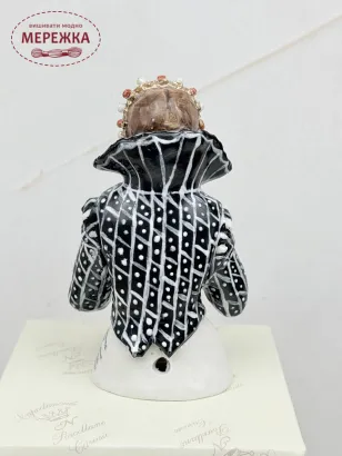 Фото Carusio Porcellane Порцелянова лялька Isabella de Medici IMHD