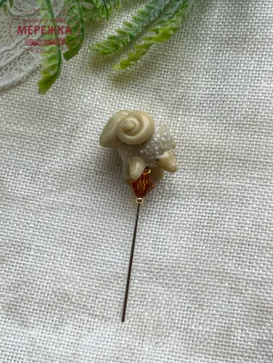 Фото Hobby Bee Голка-пін Баранець полив'яний сірий