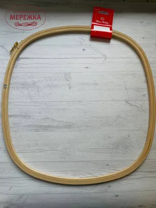 Фото п'яльця квадратні, дерево 40*40 см.