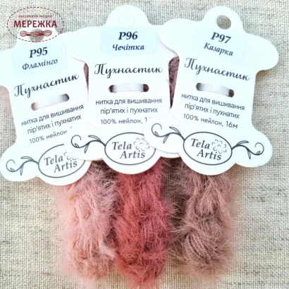 Фото TelaArtis Нитки ПУХНАСТИК  ручного фарбування (16м) Чечітка (темно-рожевий) Р96