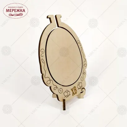 Фото підставка під вишиту писанку 104