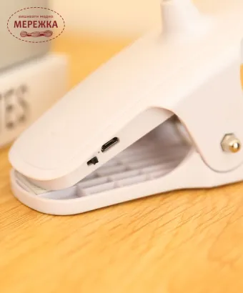 Фото Лампа причіпна, сенсорна на акумуляторі QH8801A