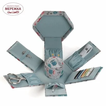 Фото Hobby Gift Швейний набір Hexagonal Victorian Sewing Kit Stitch In Time SCH.562
