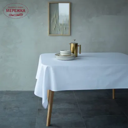 Фото Луцьк Виріб для вишивання, скатертина біла, 145*145 см. 053/00-2-09