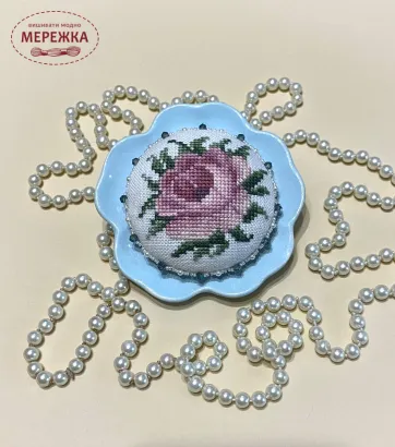 Фото Юлія Craft Набір для вишивання Гольниця пінкіп Троянда на блакитному