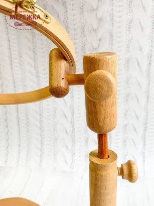 Фото тримач для п'ялець з п'яльцями