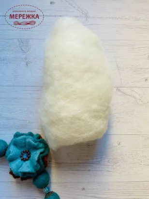 Фото вовна для валяння, колір білий