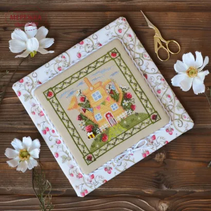 Фото Набір для вишивання хрестиком TelaArtis Будиночок полуничної феї +тканина для оформлення Х-060